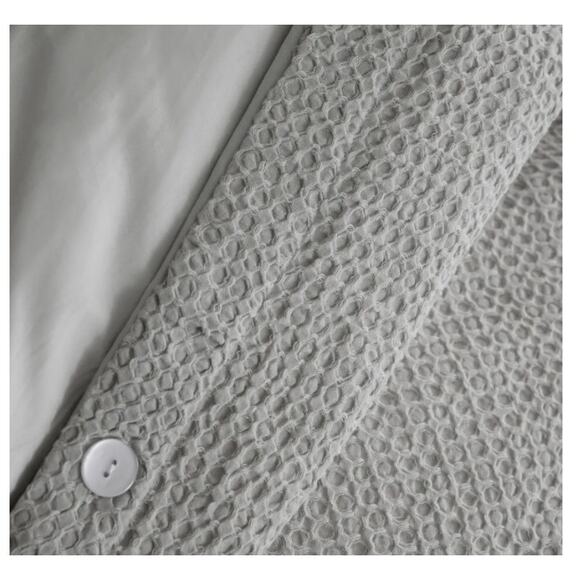 Quince Organic Luxe Honeycomb Duve Cover Set King/Cal KIng Light Gray NWOT#33 - Picture 3 of 7